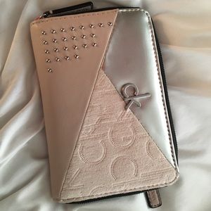 Calvin Klein wallet/wristlet